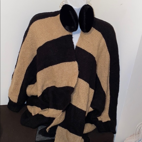 Tan black  striped cozy cardigan - Picture 12 of 12